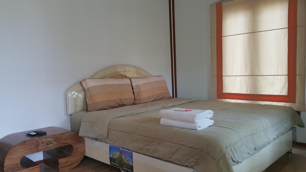 Oyo 75402 Villa Rayonghouse Ban Nong Sai Yong Zewnętrze zdjęcie