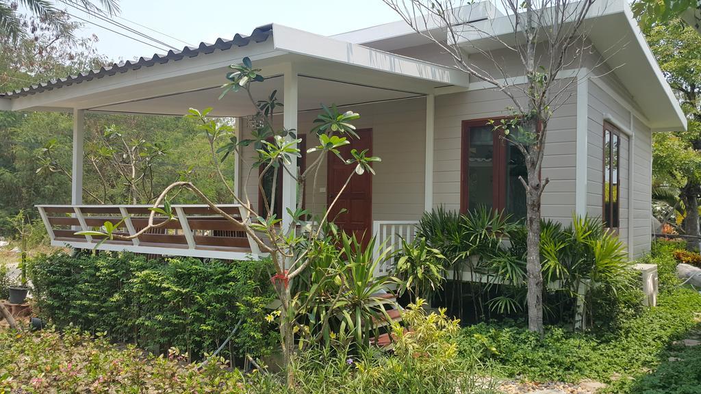Oyo 75402 Villa Rayonghouse Ban Nong Sai Yong Zewnętrze zdjęcie